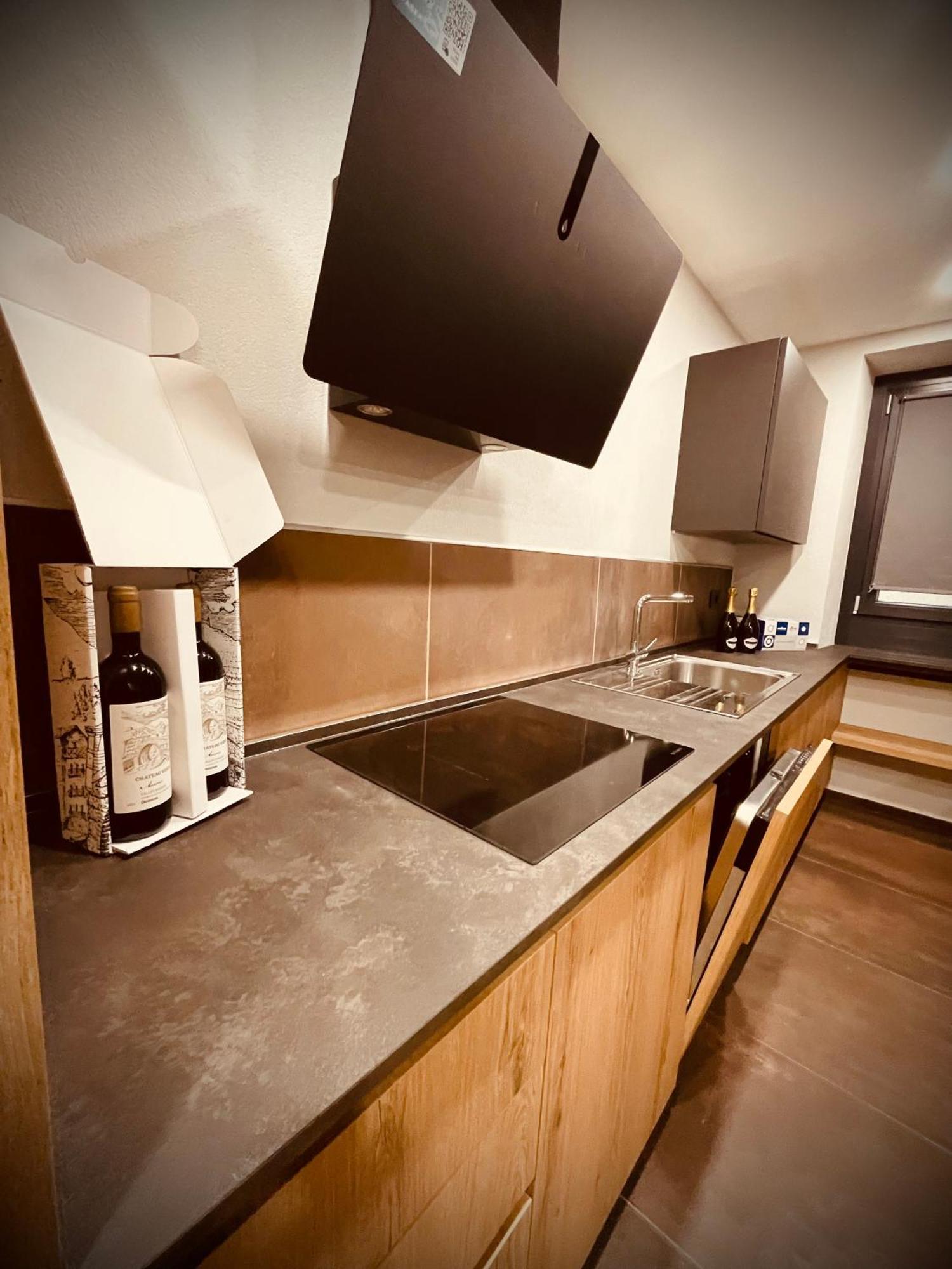 Apartmán Alpine Hut Pont-Saint-Martin Exteriér fotografie