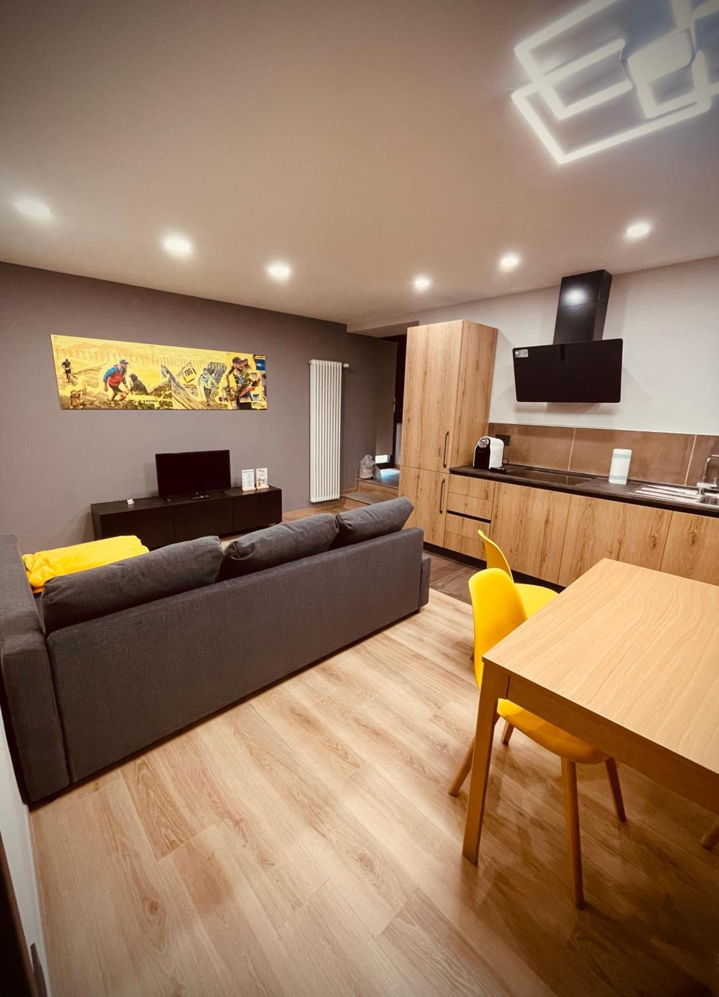 Apartmán Alpine Hut Pont-Saint-Martin Exteriér fotografie